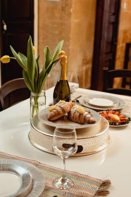 Enchanting 2Bdr Townhouse In Valletta Centre! Exteriér fotografie
