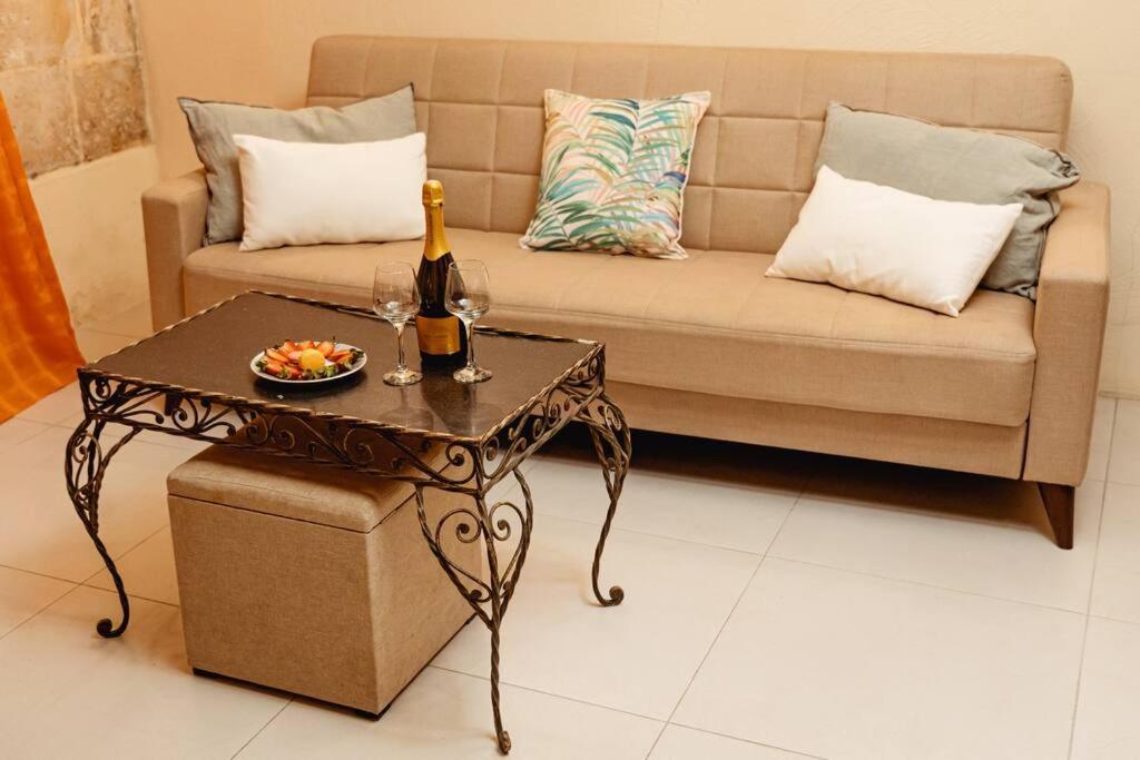 Enchanting 2Bdr Townhouse In Valletta Centre! Exteriér fotografie