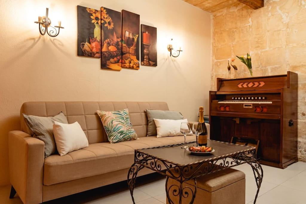Enchanting 2Bdr Townhouse In Valletta Centre! Exteriér fotografie