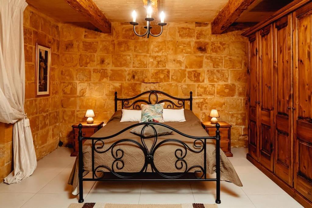 Enchanting 2Bdr Townhouse In Valletta Centre! Exteriér fotografie