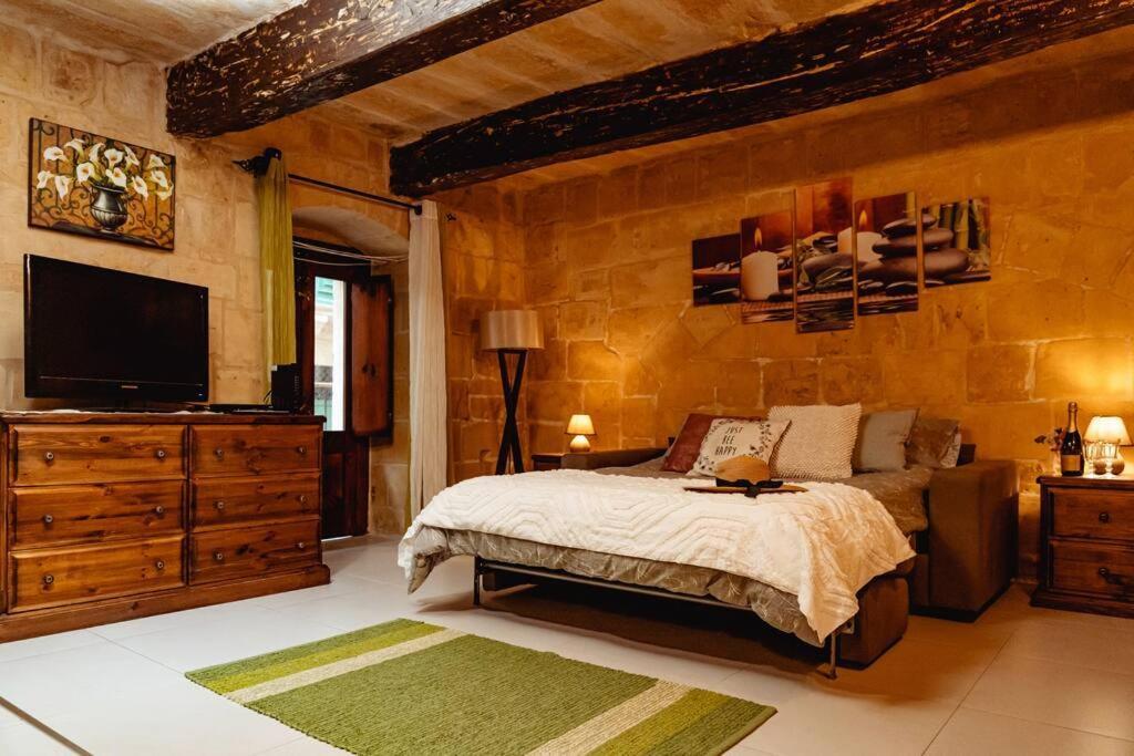 Enchanting 2Bdr Townhouse In Valletta Centre! Exteriér fotografie