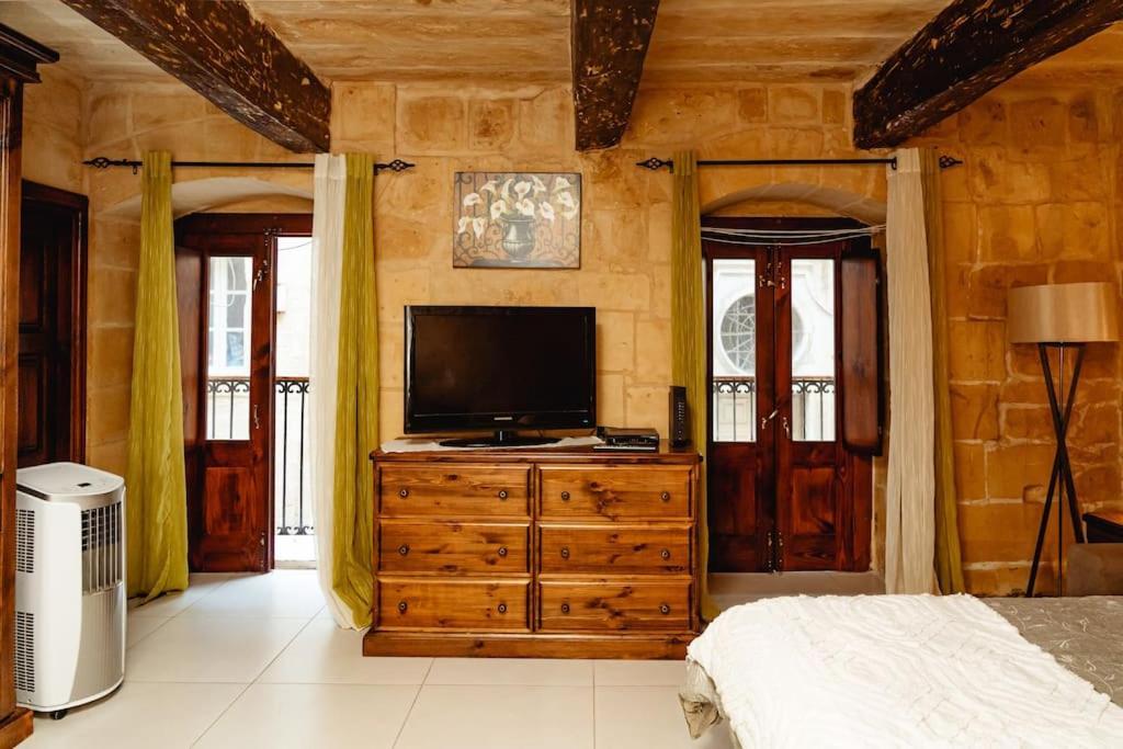 Enchanting 2Bdr Townhouse In Valletta Centre! Exteriér fotografie